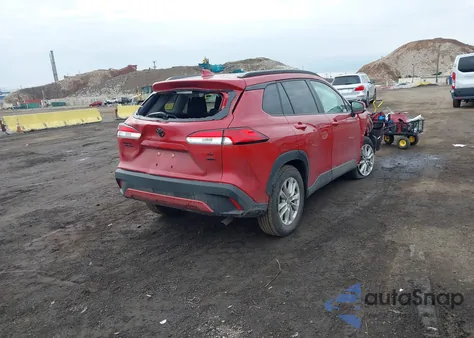 2022 Toyota Corolla Cross Le from USA, damaged, VIN 7MUCAABGXNV031700